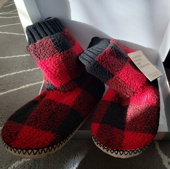 NWT in Box Slipper Socks Buffalo Check Pattern - Picture 8 of 16